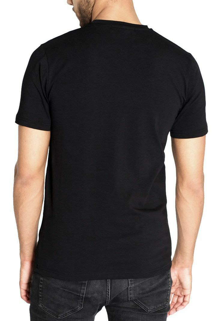 Plain T-shirt